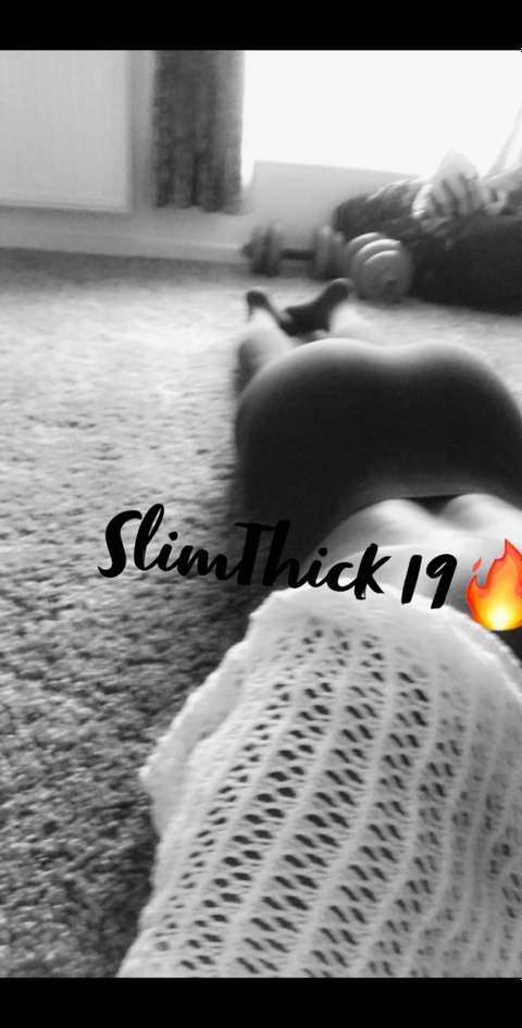 slimthick19 nude