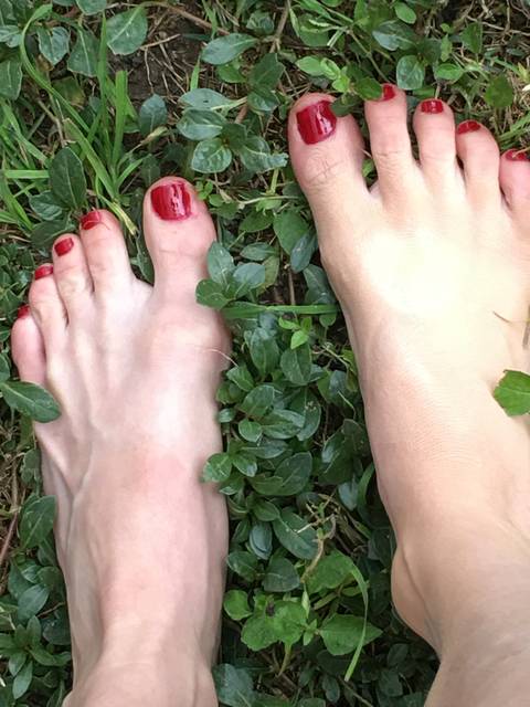 mfeetpix