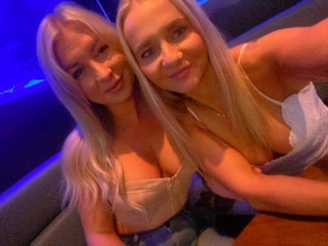 doubletroublechicks nude