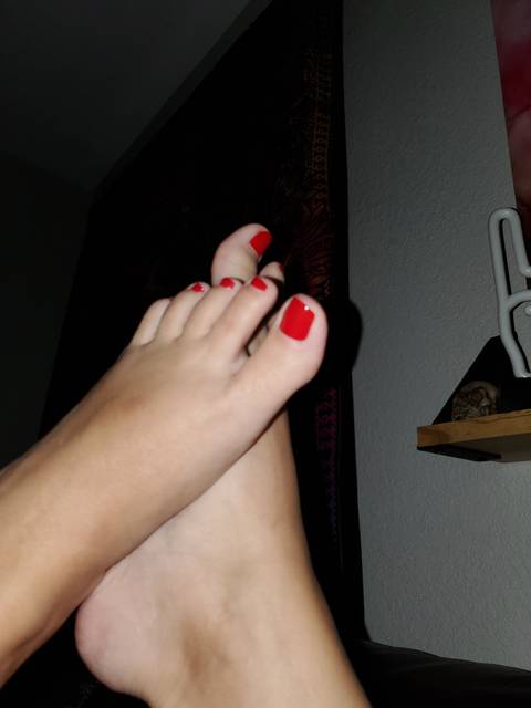 itsthetoehoe nude