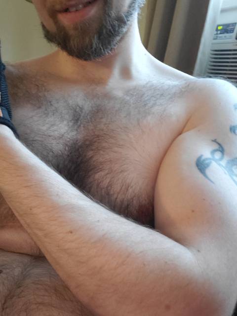 mrbigwhitecock84