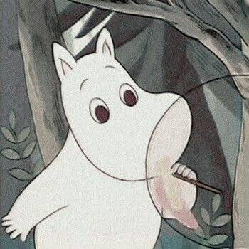 moominbxtch nude