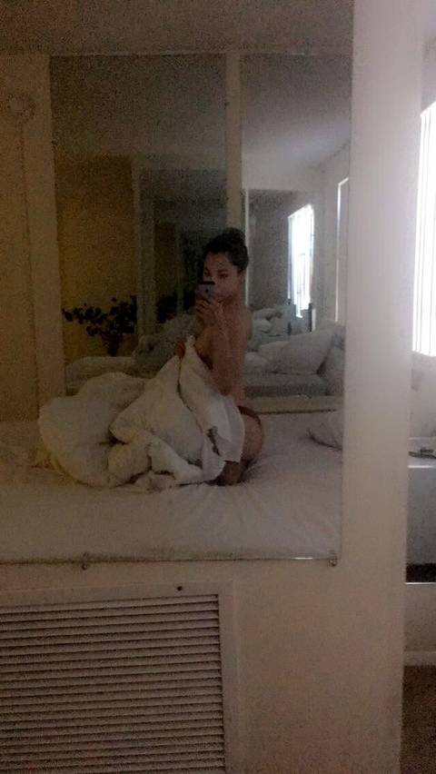 yourfavwhitegurlll nude