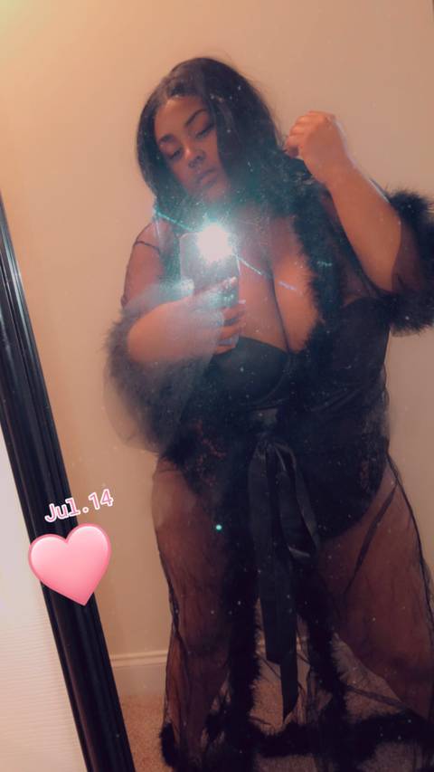 thickie_nicki