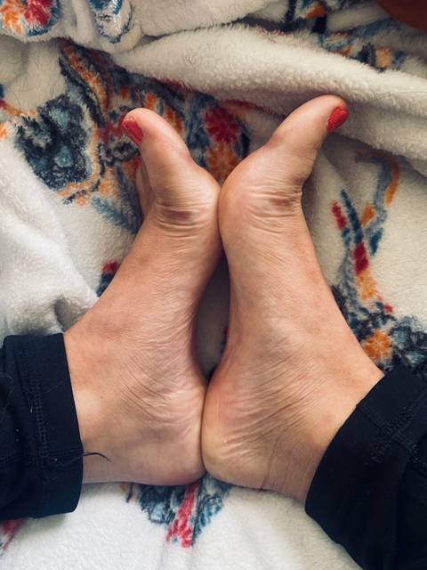 mimicutefeet