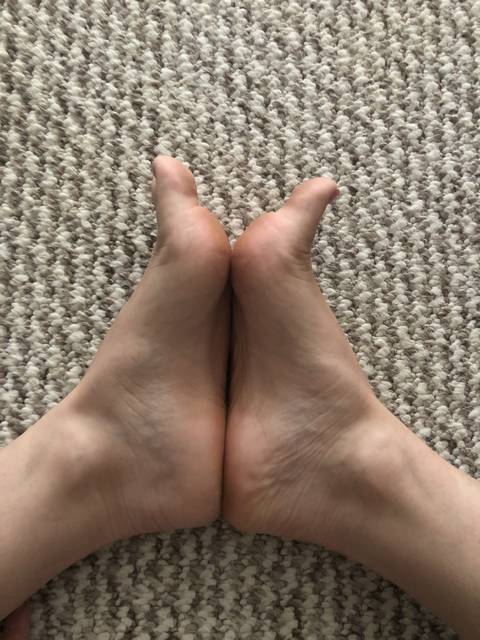 emmafootsiexxx