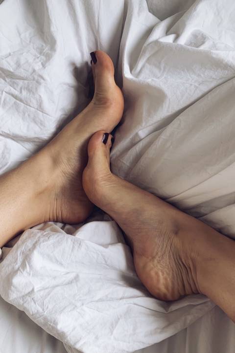 @feetxfeed