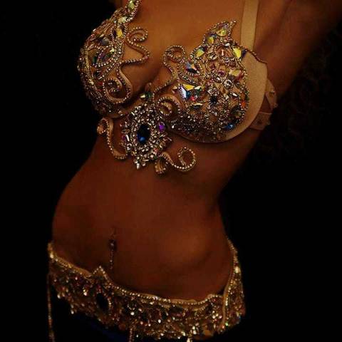 @bellydance.adrienne