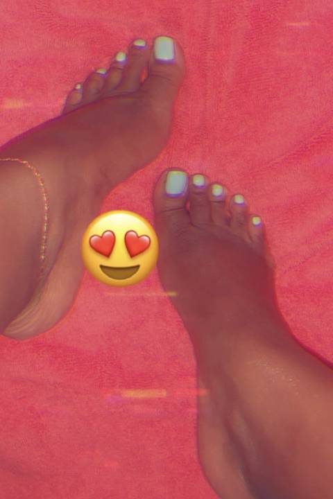 @prettybrownfeet20