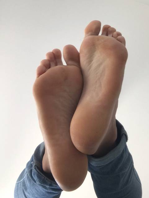 male_feet_uk