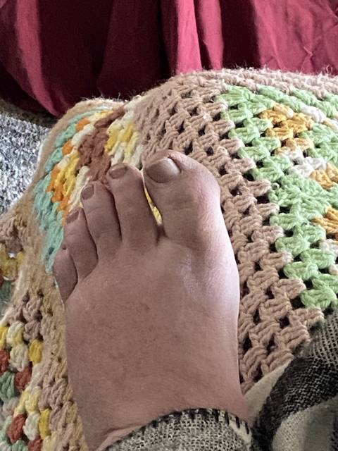 fancyfeet8388 nude