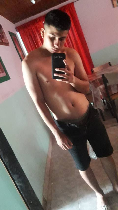 ezequiellz nude