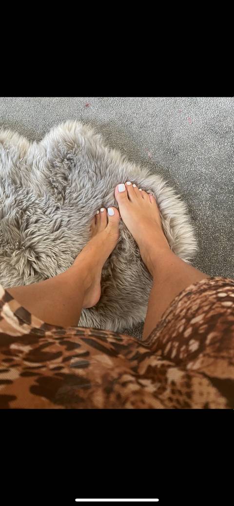 whitebunnysoles nude