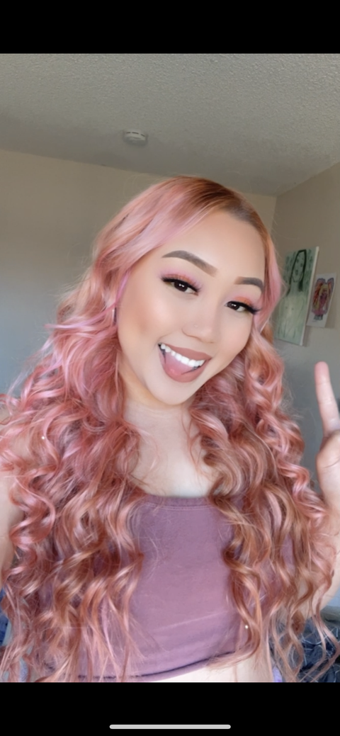 thatpinkhairbitch