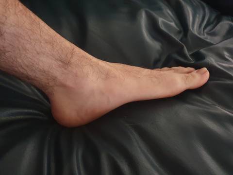 footsrusoz nude