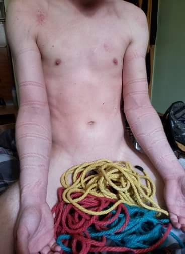 deadlyfingerz nude