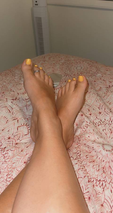 shyabouttoes