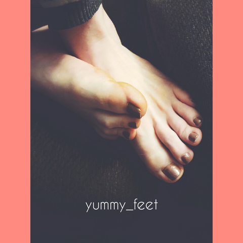 teaseme.feet nude