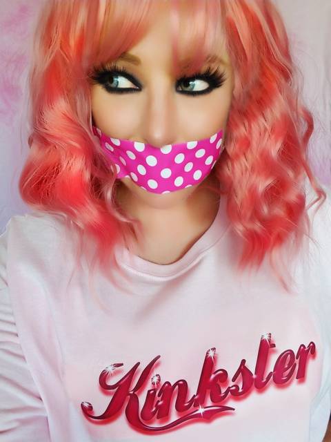 @kinky_miss_pinky