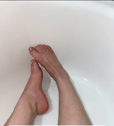 curvybeautyfeet nude