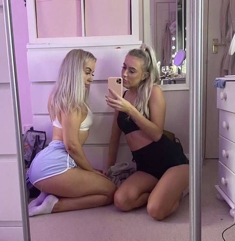 theblondebesties