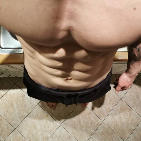 @underthem00n