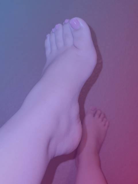 prettysmallfeet18