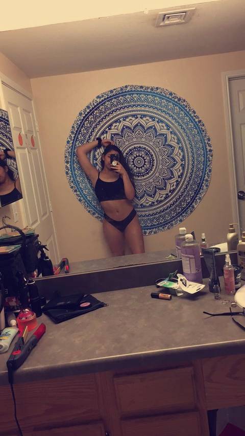 collegebabe046
