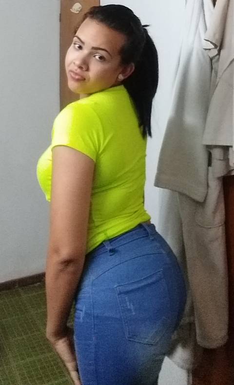 adrianamasajes nude
