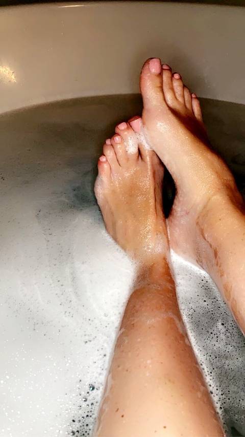 @cecefeet10