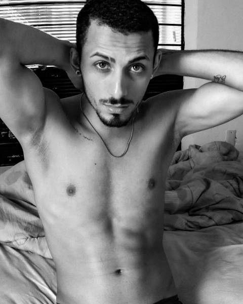 viniciuscruzoficial nude