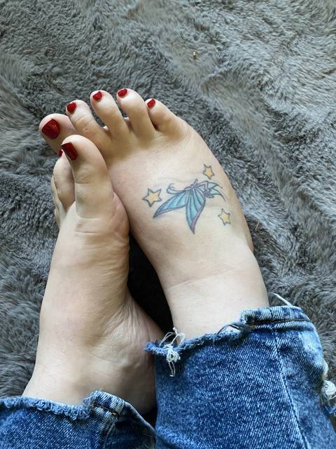 onlyfeet240