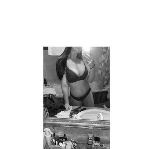 emilyydakotaaxo nude