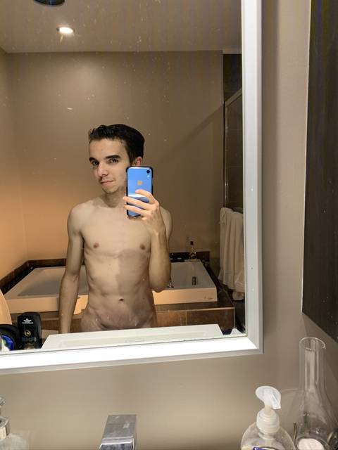 louisxxx18 nude