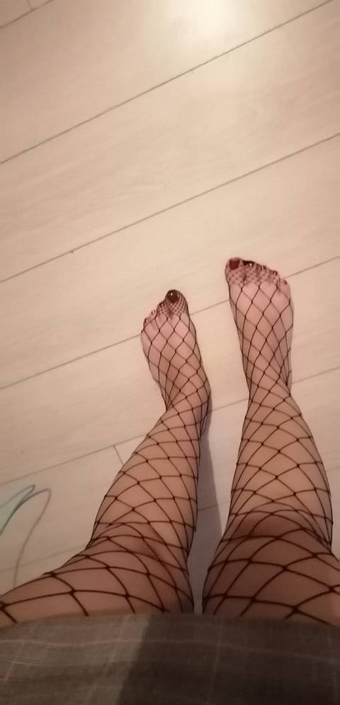 jess_feet21