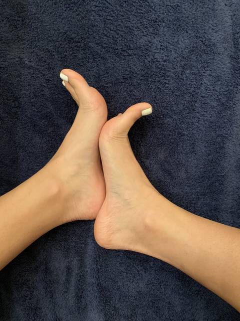 felicitys_finefeet