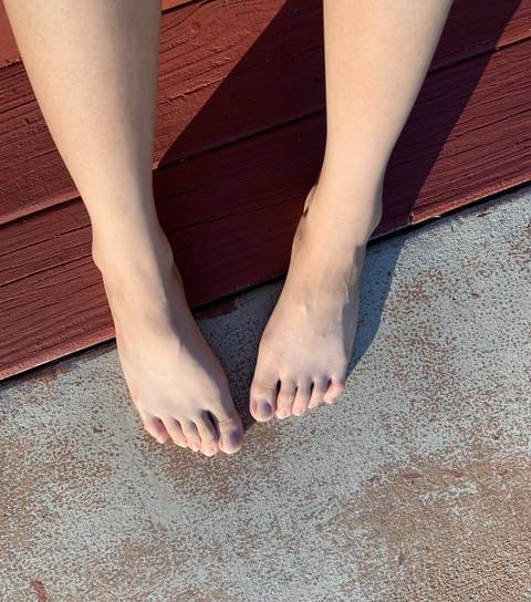 @prettcvntfeet