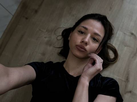 lovelypreetygirl nude