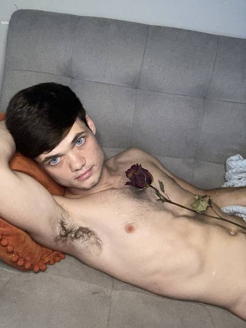 andrewrobins229 nude