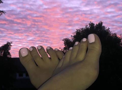 @sweetfeetfantasyy