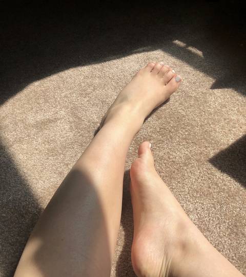 lynnsfeetpics nude