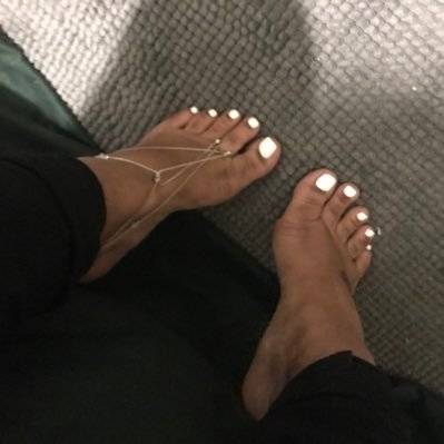 @footfetishfantaziahhh