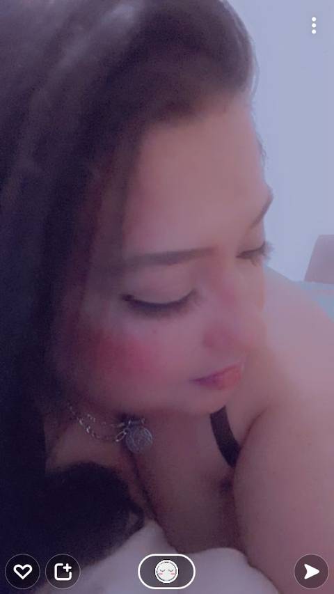 wendalizaliceabrilloza nude