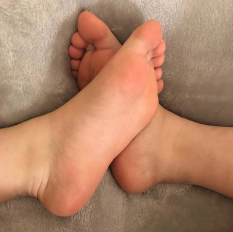 @feetfrkbailey