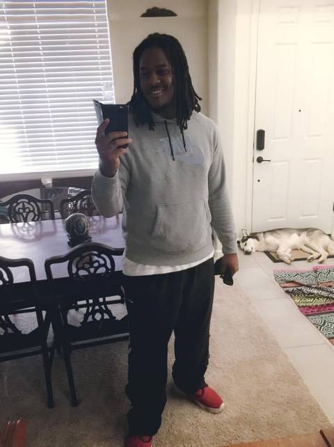 therealmileslong nude