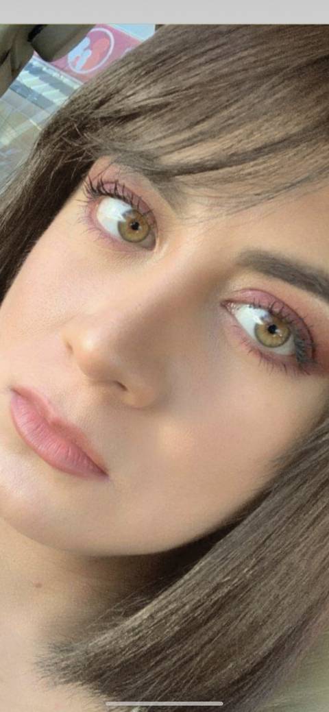 @isabellasuncoloredeyes