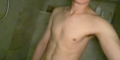 thetakenboy nude