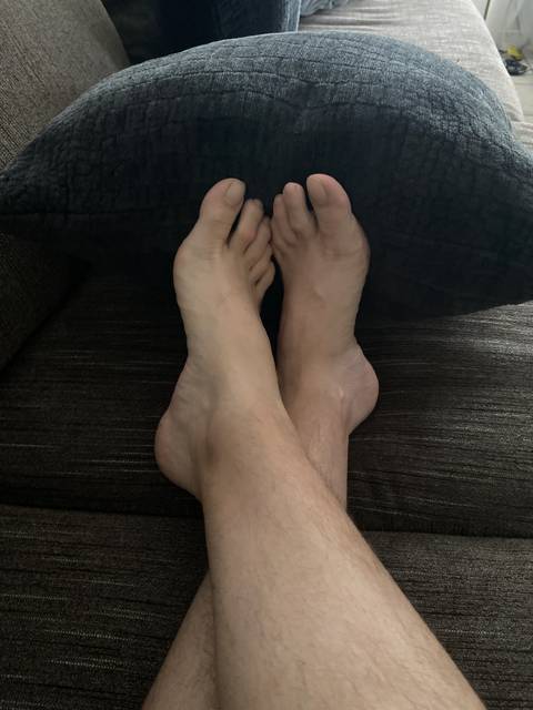 @elfeetguy