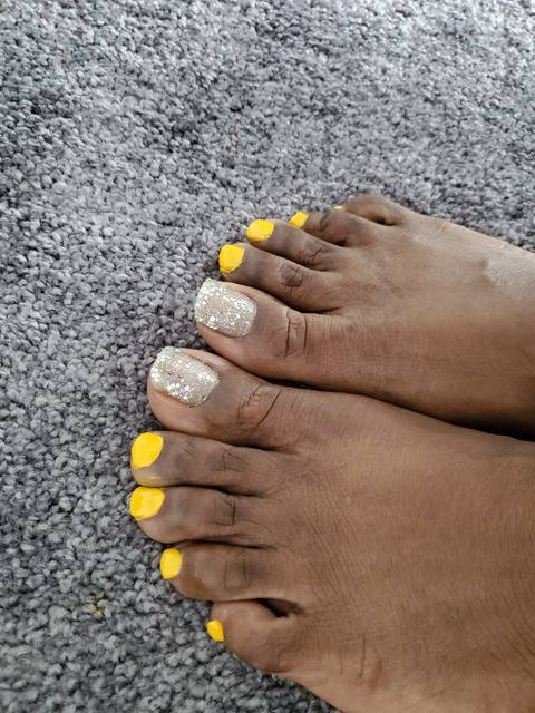 simplychocolatetoes nude