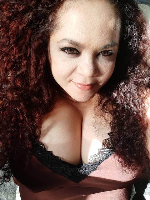 marcela_curvy